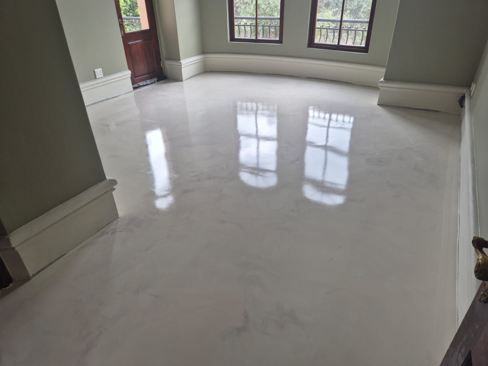 Epoxy flooring marble finish2
